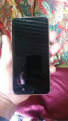 iPhone 8