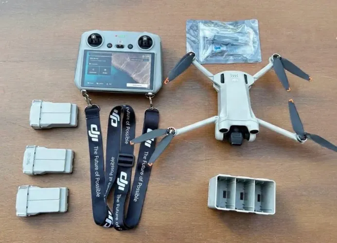 DJI Mini 3 Pro Fly More Combo + Controle com Tela (DJI RC) - Completo BBC