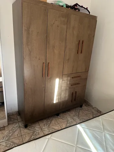 Guarda roupa seminovo 350 reais