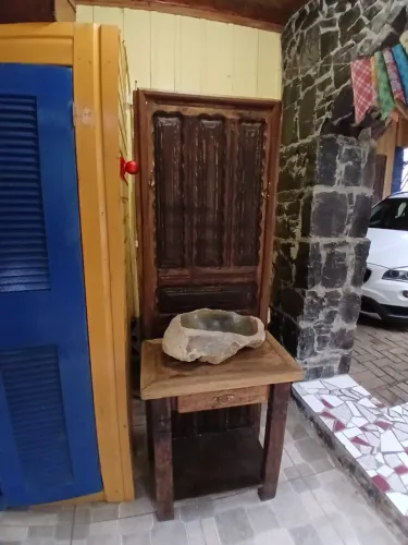 Aparador lavabo madeira