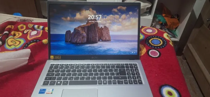 Extra computador pouco usado