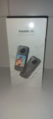 Insta360 X3
