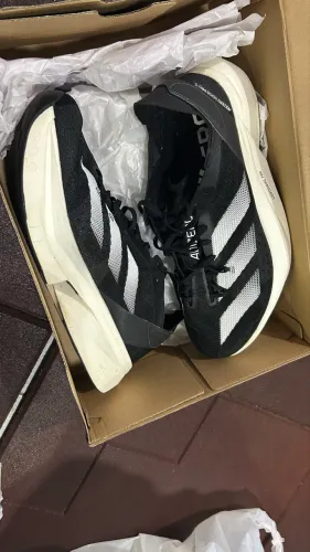 Dois excelentes tenis para corrida pelo preço de Um.