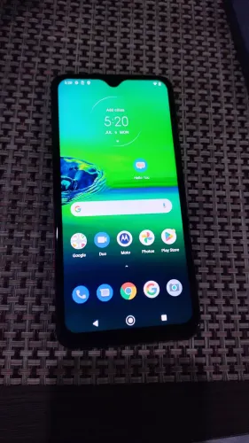 Pra sair rápido ,moto G8 play