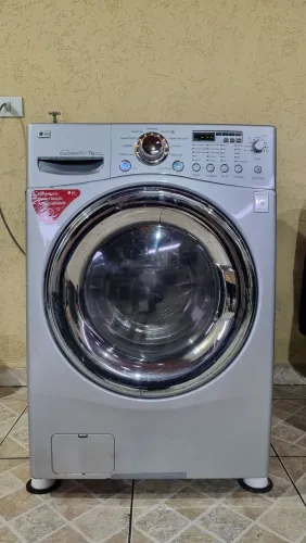 Lava e seca LG