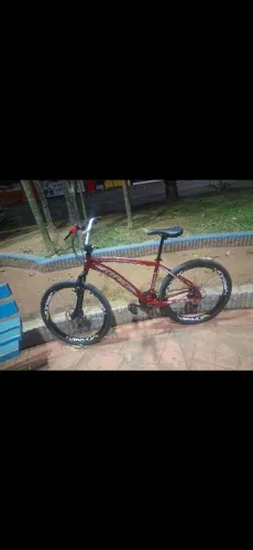 Bicicleta Raio aro 26 em perfeito estado