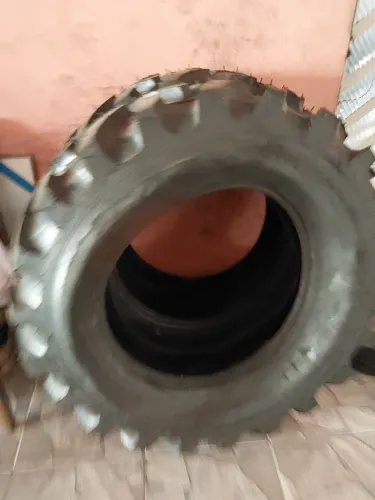 Pneus para trator