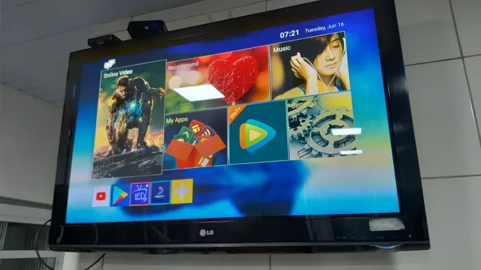 Vende se TV LG 42 com conversor e smart