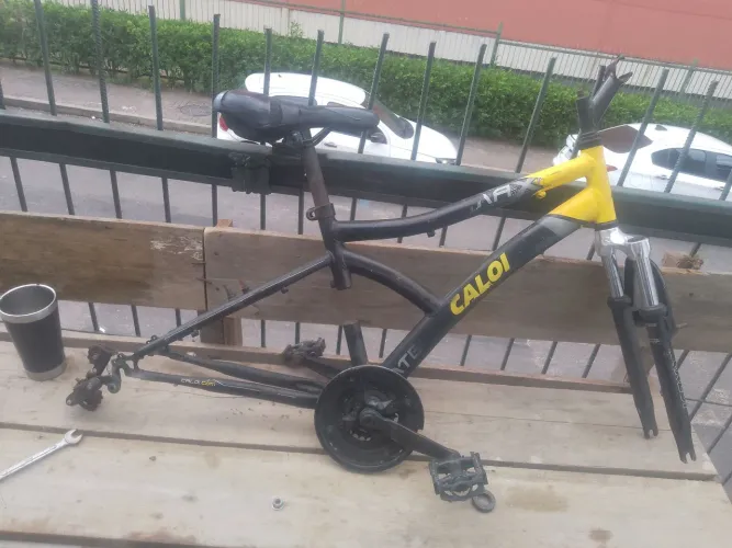 Bicicleta aro 26 de ferro
