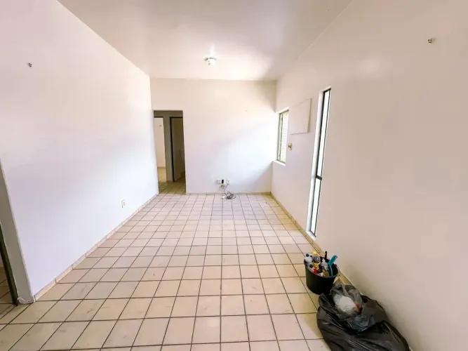 Apartamento para Venda no bairro Ininga, Cond. Santa Marta, localizado na cidade de Teresi