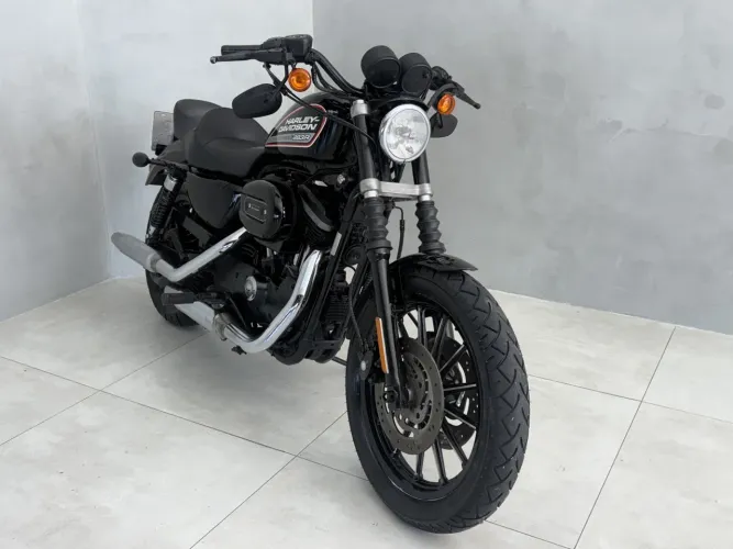 Harley-davidson Xl 883 r 2009