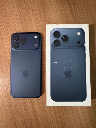iPhone 17 pro Max 256 Azul