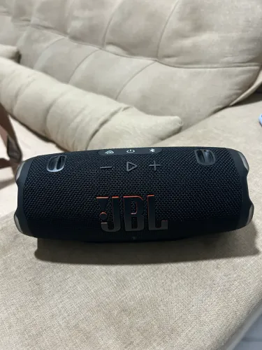 JBL Charge 6 