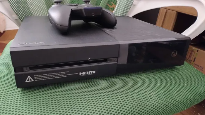 Xbox One FAT + jogos