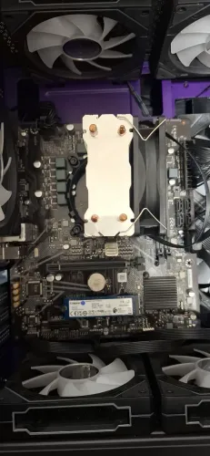 Placa-Mãe Gigabyte H510m H DDR4/ Soquete LGA 1200 / Spotify M.2 NVME 