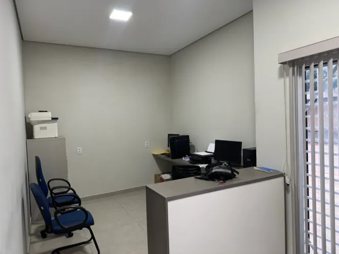 PRÉDIO COMERCIAL A VENDA / LOCAÇÃO