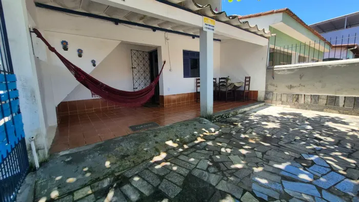 Casa temporada em Piúma,  3qts,  3bnhs, rua do shopping do cinema, wifi, 300m da praia.