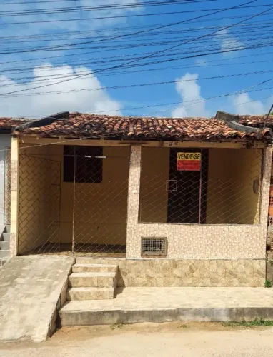 Vende-se casa