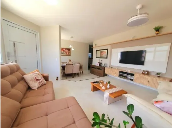 Casa com 4 quartos sendo 1 suíte no Santa Monica - Florianópolis