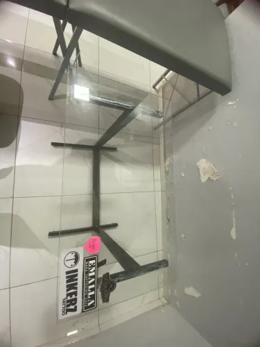 mesa auxiliar de vidro