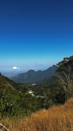 Terreno à venda com aproximadamente 2000m² em Alto da Serra