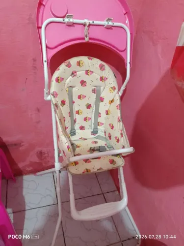 Cadeira de alimentação cosco rosa