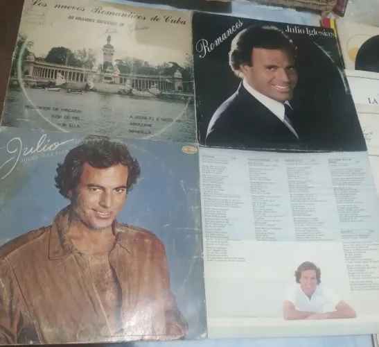 Capas discos Julio Iglesias. Vlr unidade