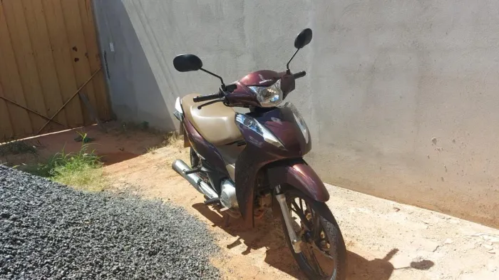 Moto pronta pra transferência toda revisada