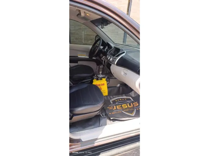 Mitsubishi L200 Triton HPE 3.2 CD TB Int.diesel AUT 2015