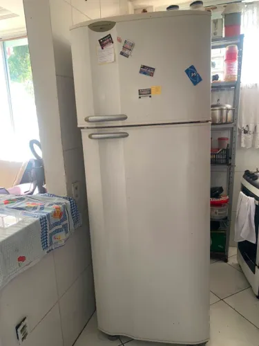 Geladeira Eletrolux
