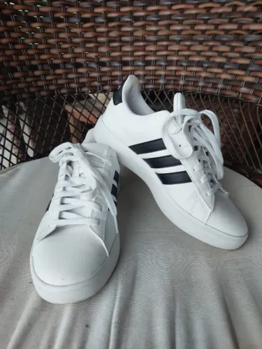 Tenis Adidas