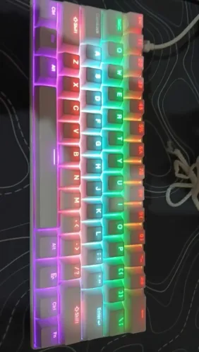 Vendo teclado 60% switch azul semi-novo