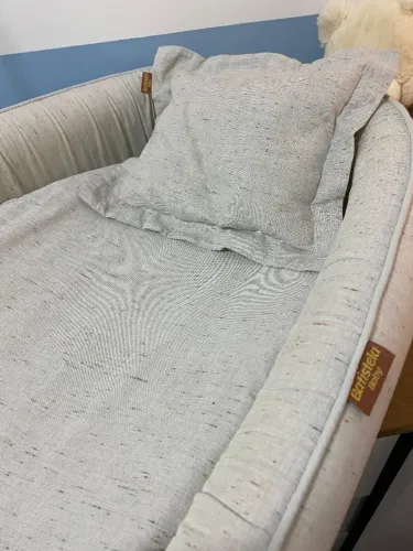 Batistela Baby Ninho redutor de berço linho c/travesseiro cinza
