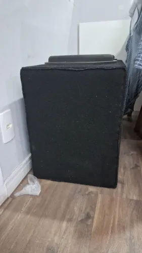 Caixa com 2 subs fb áudio de 850 rms cada um