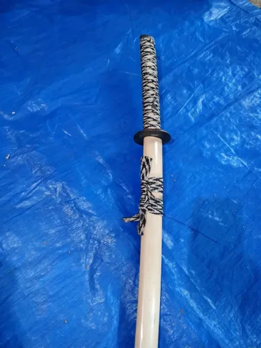 Espada antiga  antiguidade