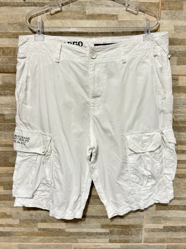 Bermuda cargo branca Dona Karan 34