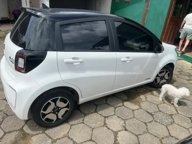 JAC E-JS1 62cv 5P Aut. (elétrico) 2023