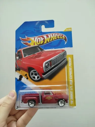 Miniatura HotWheels Dodge Li"L Express Pickup - 2011 - 1:64