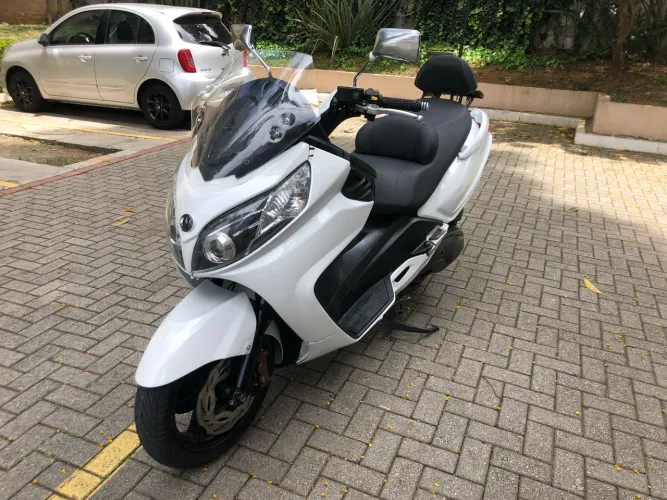 Vendo ou troco Maxsym 400i 2015 R$13.000,00