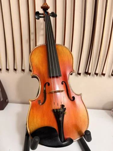 Violino 4/4 Profissional de oficina - 020 - Modelo strad the kruse