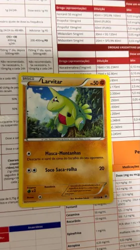 Carta Larvitar 41/124 - Ilustrado por Masakazu Fukuda - Pokémon TCG