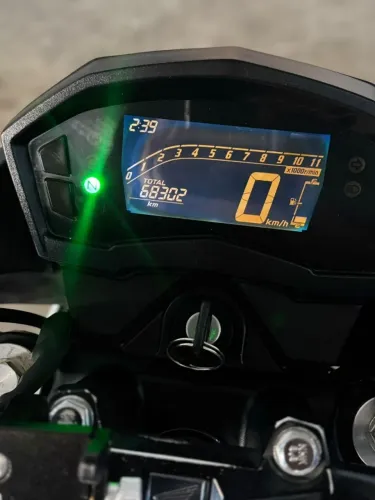 Honda CB Twister 2022 - Branca | Único Dono