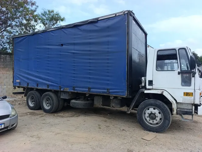 Ford cargo truck (trucado)1215 Ano 1991/92