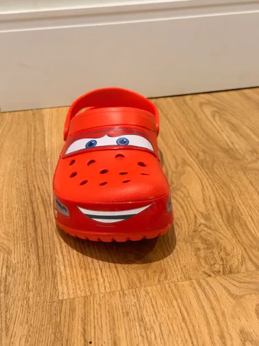 Crocs McQueen