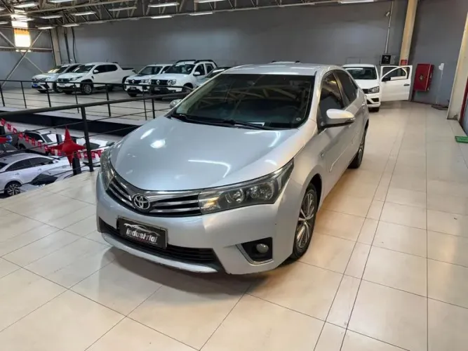 Toyota Corolla GLI 1.8 Flex 16V Aut. 2016