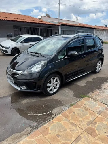 Honda Fit Twist 1.5 Flex 16V 5P Aut. 2014