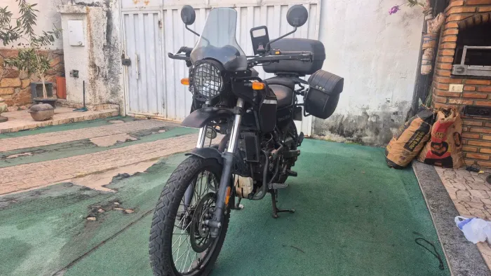 Royal Enfield Himalayan 411 2022