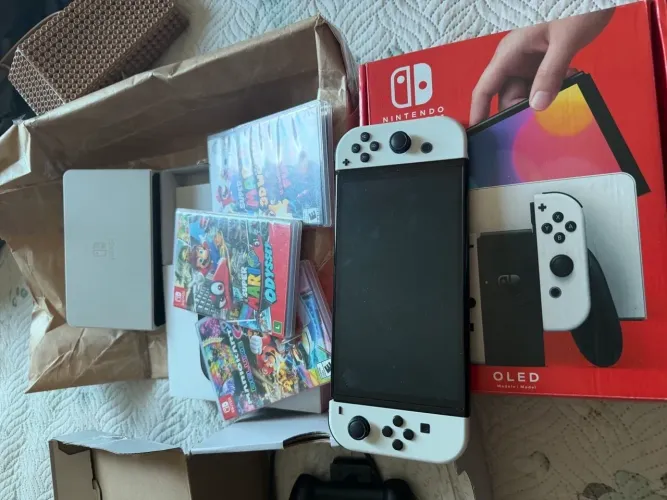 Nintendo switch completo três jogos usado duas vezes