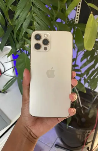 ? iPhone 12 Pro Max 128GB | Seminovos | Pronta Entrega
