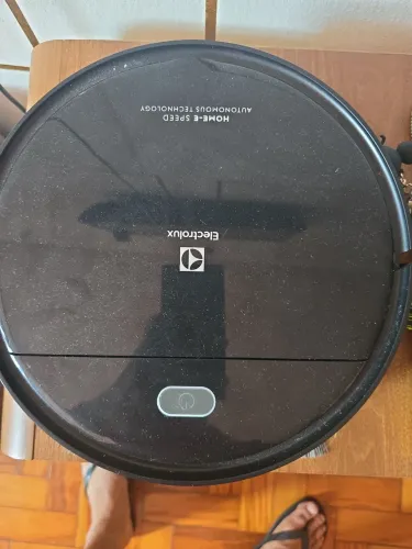 Robô Aspirador Electrolux Home-E Speed Experience em  otimo estado de conservação 